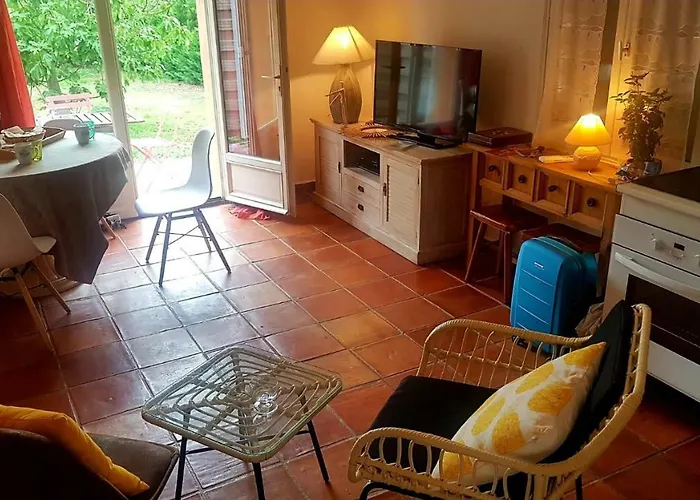 Clos Des Vignes Pampelonne Vineyard Bed & Breakfast