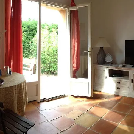 Clos Des Vignes Pampelonne Vineyard Bed & Breakfast *